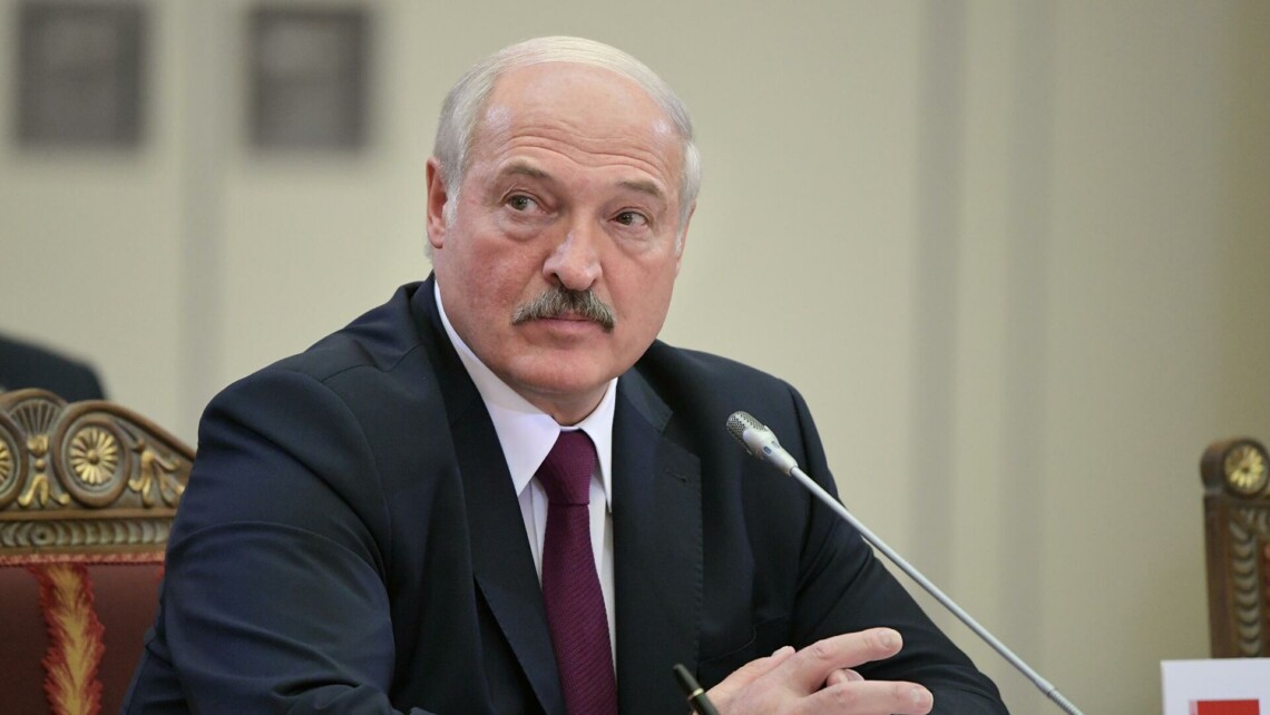 Александр Лукашенко напомнил, что и Белосток, и Вильнюс когда-то были белорусскими городами и намекнул на территориальные претензии к соседним Польше и Литве.