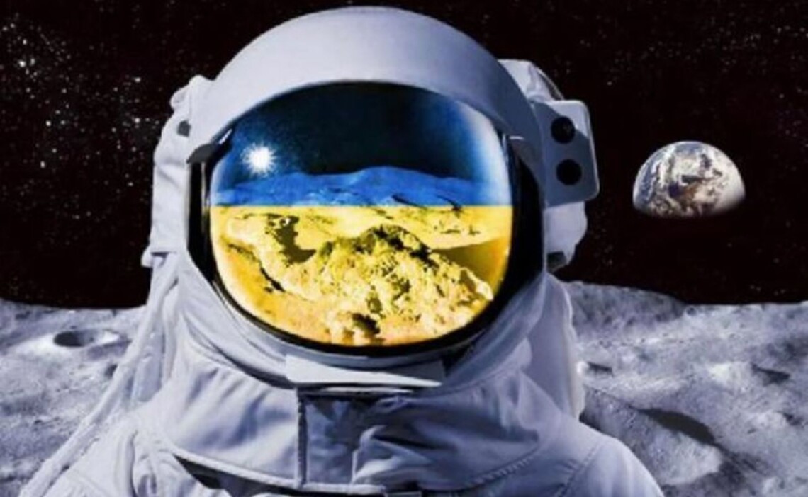 Місія намічена на весну 2022 року. Разом з прапором на Місяць відправиться обладнання для дослідження грунту, випробування технології відбору зразків, збору інформації про теплові властивості та магнітне поле і т. д
