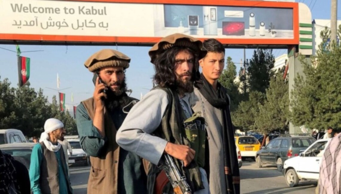 Талибан планирует вернуть ужасные виды наказаний за преступления. Речь идет о практике отрубание рук и смертную казнь для преступников.