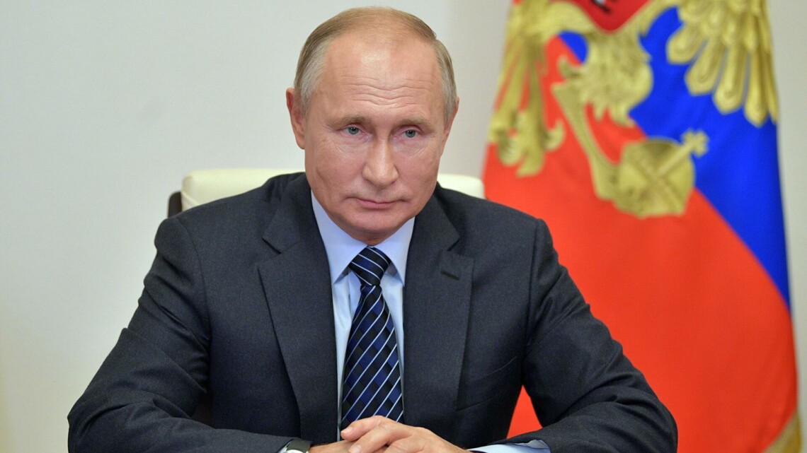 Путин во время встречи с руководством российских политических партий, прошедших в Госдуму VIII созыва, раскритиковал работу СМИ
