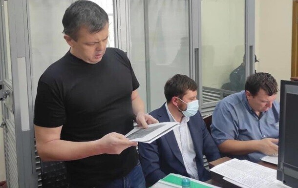 Следователи СБУ завершили досудебное расследование в уголовном производстве в отношении девяти человек, среди которых бывший народный депутат Семен Семенченко.
