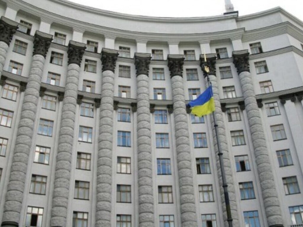 Кабинет министров Украины на сегодняшнем заседании утвердил Стратегию деоккупации Крыма. В ней прописан план мероприятий.