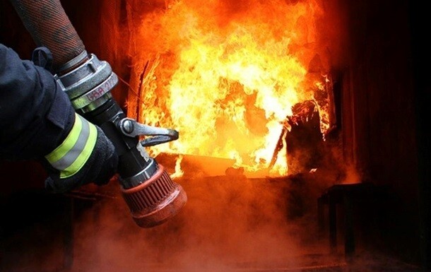 В одній із лікарень міста Біла Церква (Київська обл.) сталася пожежа, під час якого було евакуйовано 13 пацієнтів, а постраждала одна особа.