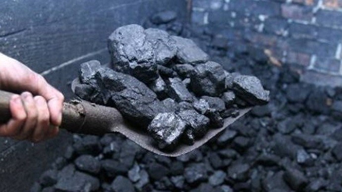 Українські компанії вже мають контракти на постачання вугілля у листопаді з Польщі, Казахстану та Південно-Африканської республіки.