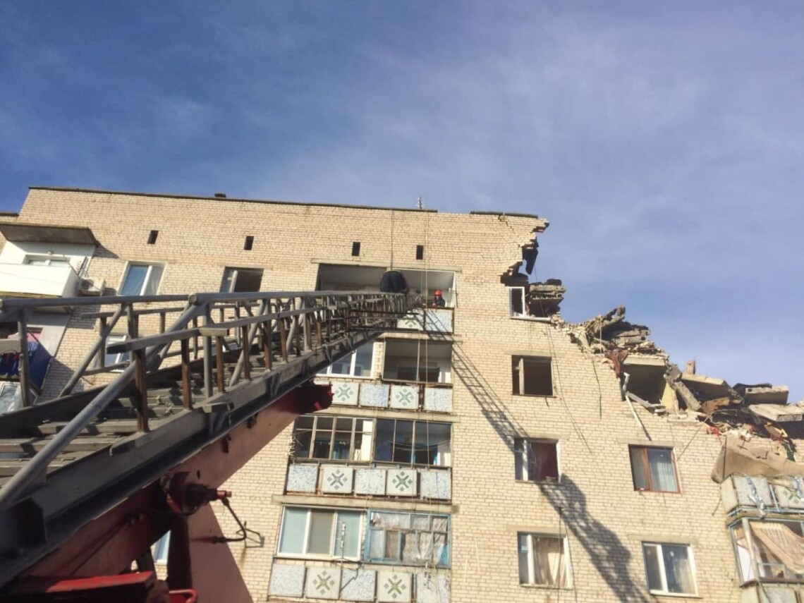 В Николаевской области сегодня, 27 ноября, в г. Новая Одесса произошел взрыв в пятиэтажке. В результате взрыва есть пострадавшие.