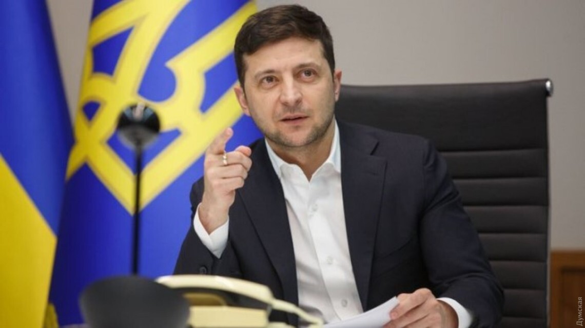 Глава держави Володимир Зеленський сьогодні провів кадрові перестановки до СБУ - було звільнено начальника департаменту контррозвідки відомства.
