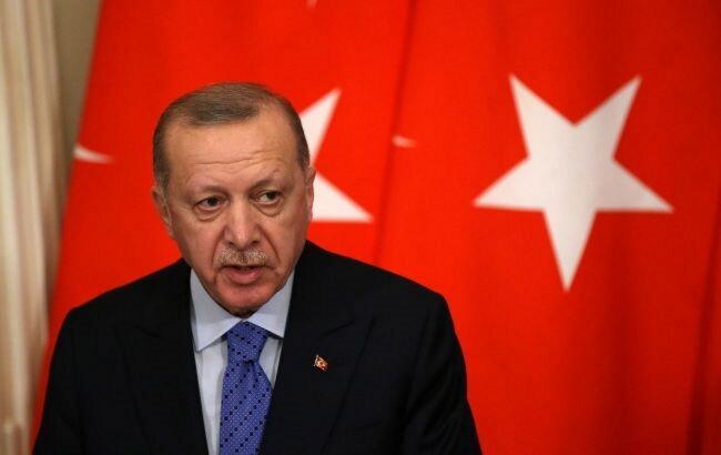 Лидер Турции Реджеп Тайип Эрдоган может организовать переговоры президентов Украины и России Владимира Зеленского и Владимира Путина.