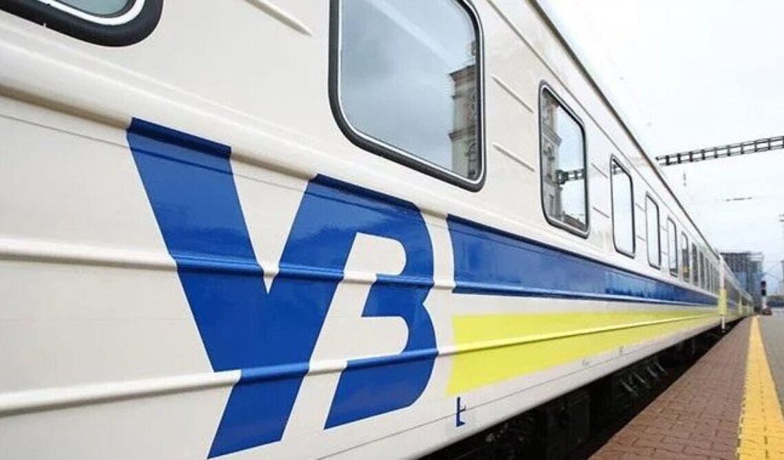 В Україні з сьогодення діє новий графік руху поїздів. Укрзалізниця 12 грудня запустила перші рейси.