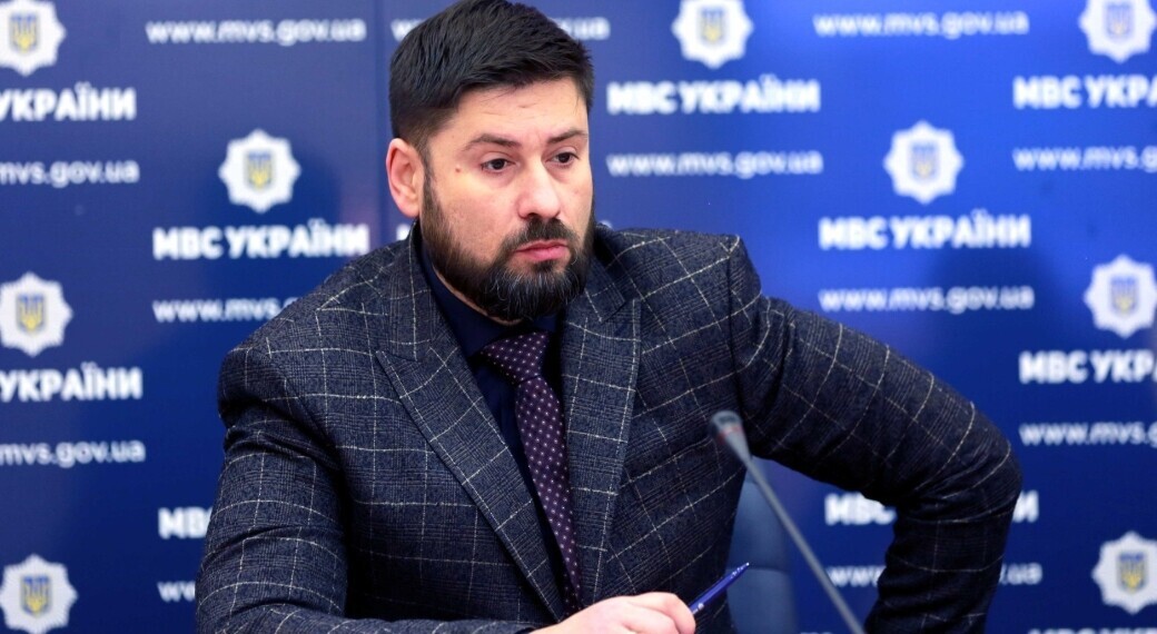 Скандальний заступник міністра внутрішніх справ України Олександр Гогілашвілі, який влаштував сварку з поліцейськими на блокпосту, написав заяву про звільнення