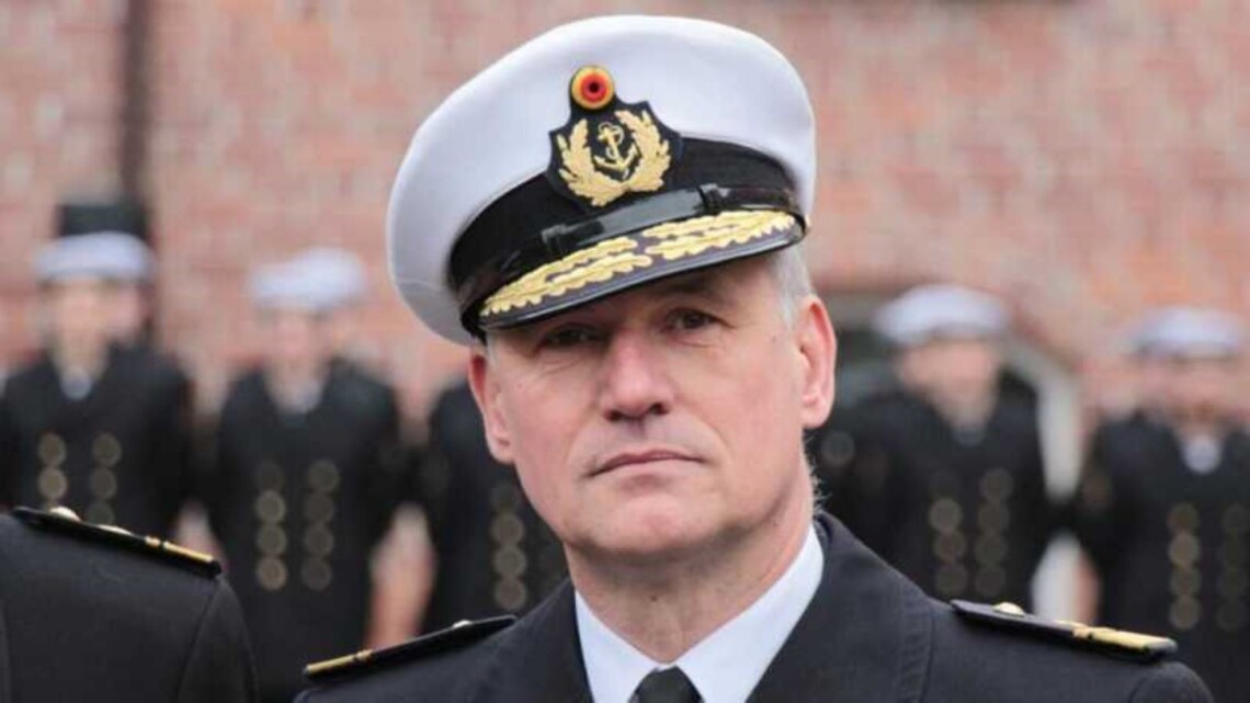 Командующий военно-морскими силами Германии, вице-адмирал Кай-Ахим Шенбах заявил, что оккупированный Россией Крым якобы никогда не вернется в состав Украины.