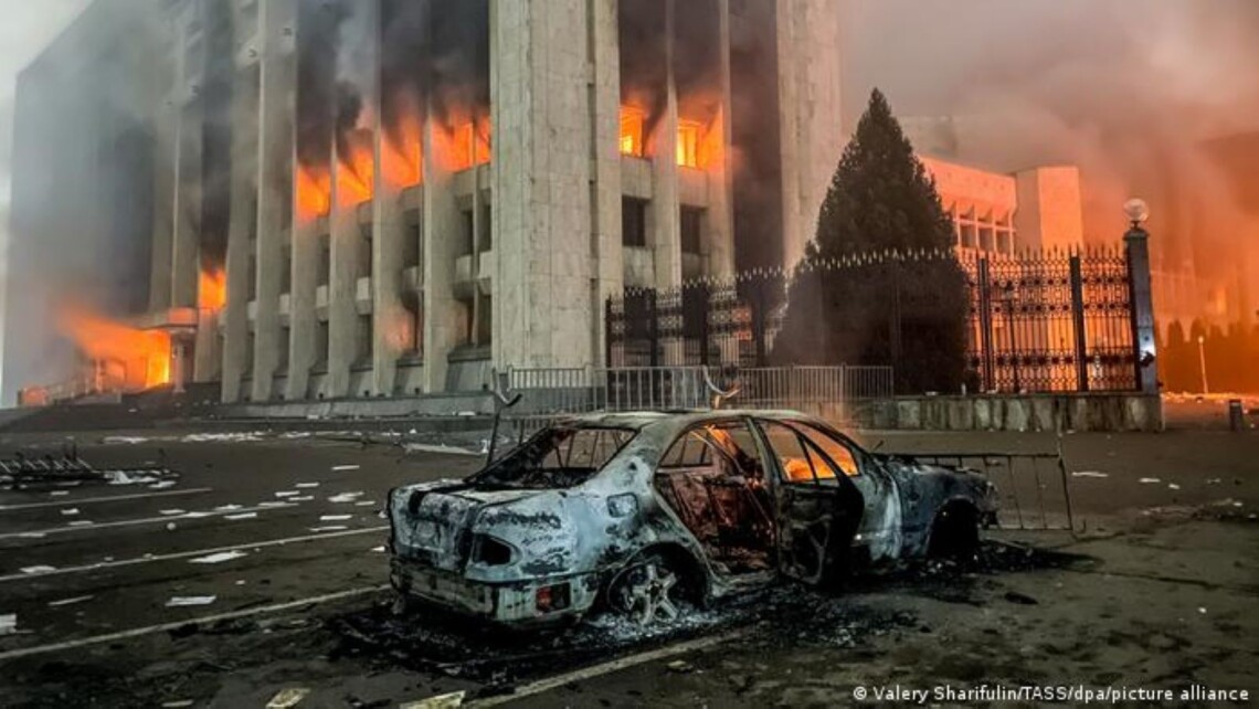 Во время протестов в Казахстане было повреждено 351 здание. Общий ущерб оценивается в 136,8 млрд теньге.