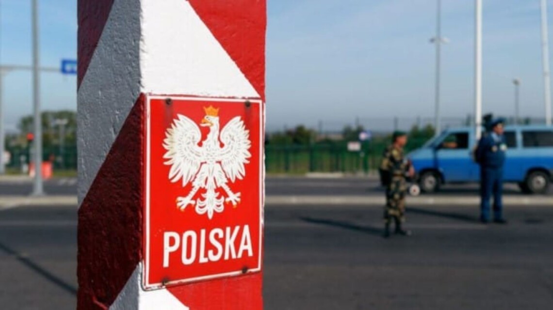 У Польщі вважають, що якщо дійде до війни, то на кордоні можна чекати на хвилю до мільйона біженців з України.