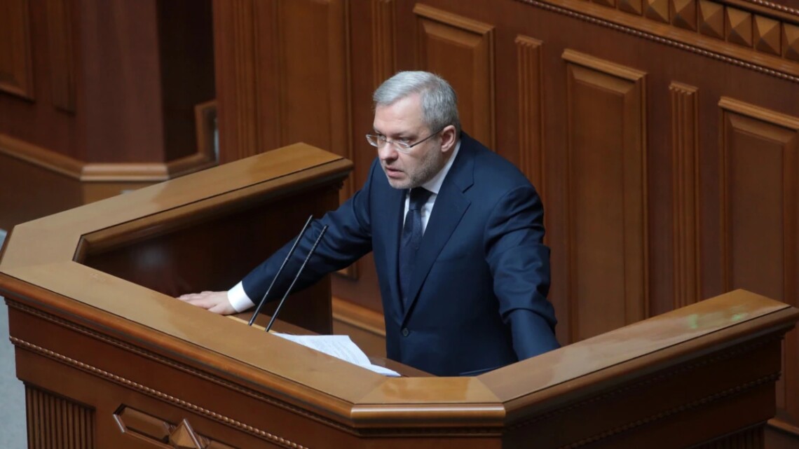 Міністр енергетики розповів, що Україна вирішила повністю відключитися від електромереж РФ та Білорусі.