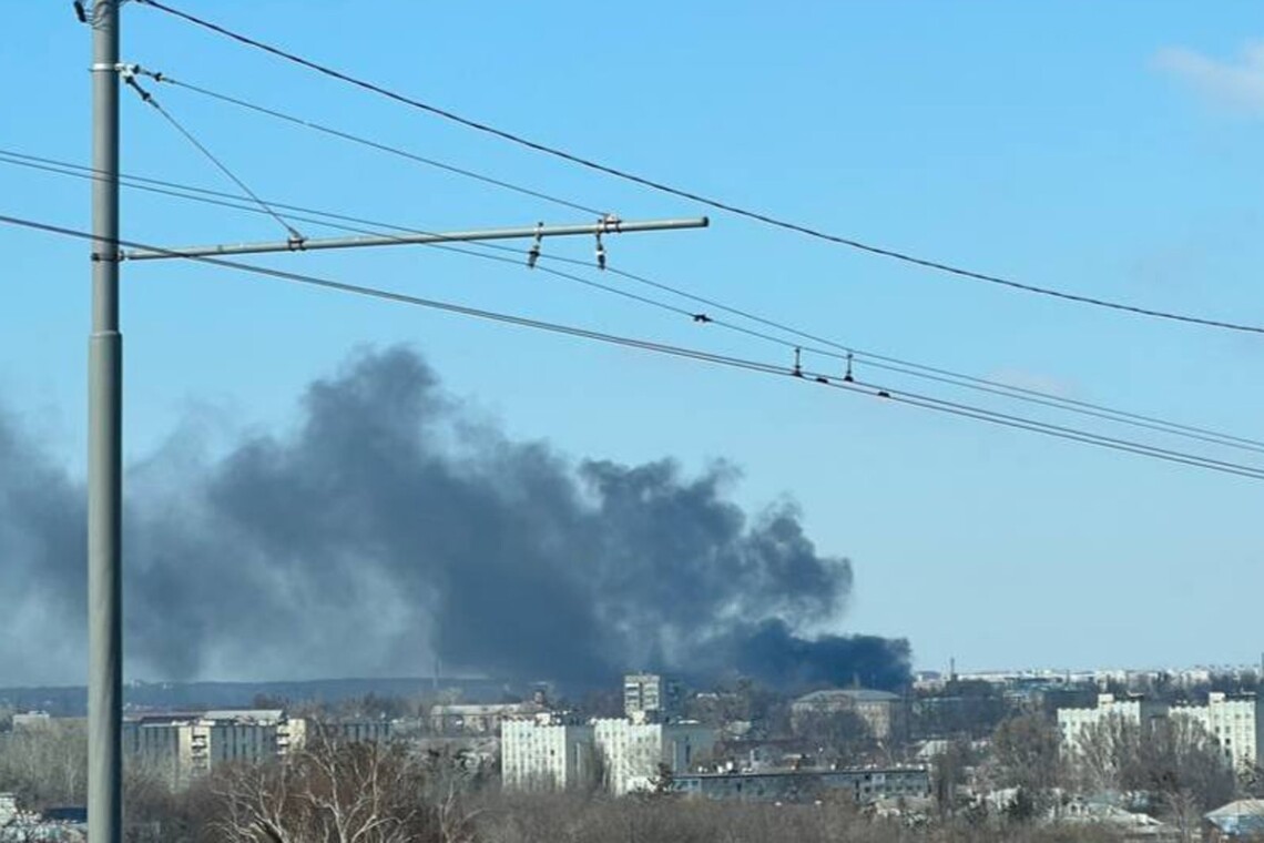 У Харкові в четвер, 17 березня, військові РФ обстріляли місто, почалася масштабна пожежа на ринку Барабашово.