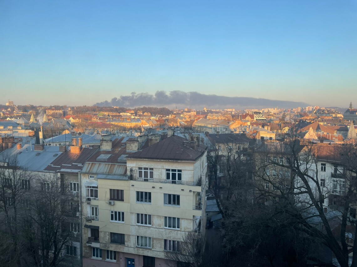 Утром 18 марта во Львове были слышны взрывы. Информацию подтвердили в МВД, но подробностей не сообщили.