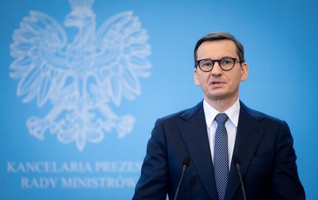 Польща запропонувала Європейському союзу ввести повну заборону на торгівлю з Росією. Таким чином вони закликають посилити санкції проти Москви.