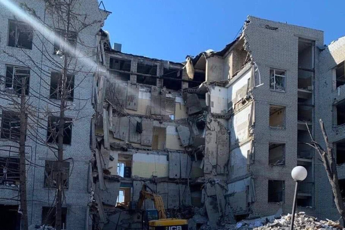 Бої у Харкові. Через ворожі обстріли зруйновано 972 будівлі, з них майже 780 – це житлові будинки.