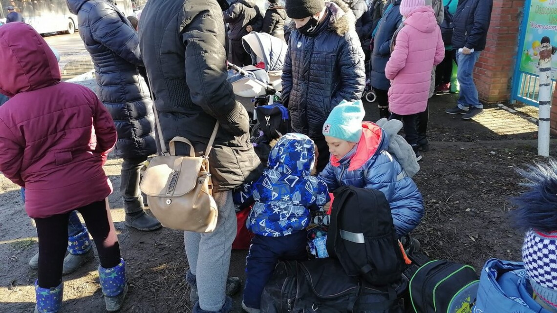 19 марта в Россию с оккупированных районов Донбасса незаконно вывезли 2 тысячи 389 детей, сообщает украинский МИД.