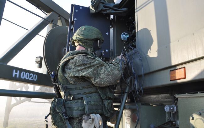 На Харьковщине российские войска повредили сеть мобильной связи, а сейчас осуществляют информационное воздействие на местное население.