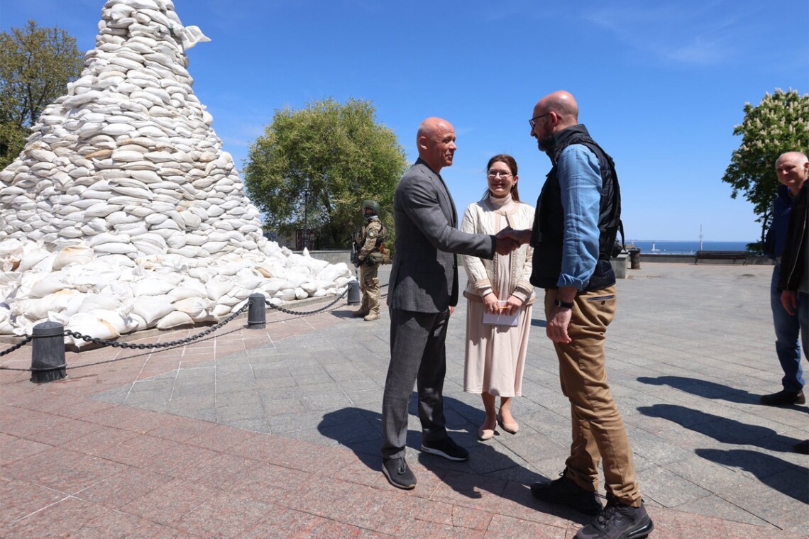 Президент Європейської ради Шарль Мішель сьогодні, 9 травня, приїхав до Одеси. Про це він повідомив у соцмережі.