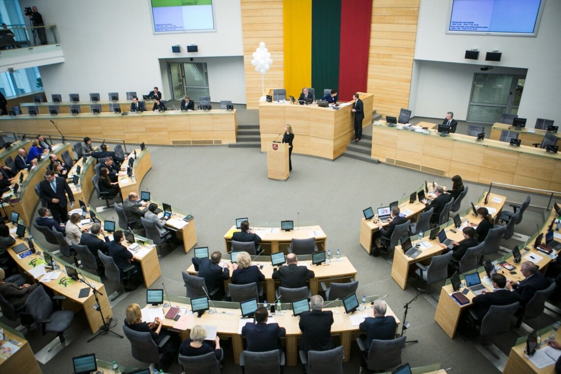 Сейм Литвы 10 мая принял резолюцию, в которой россия признается террористическим государством, а ее действия в Украине - геноцидом.