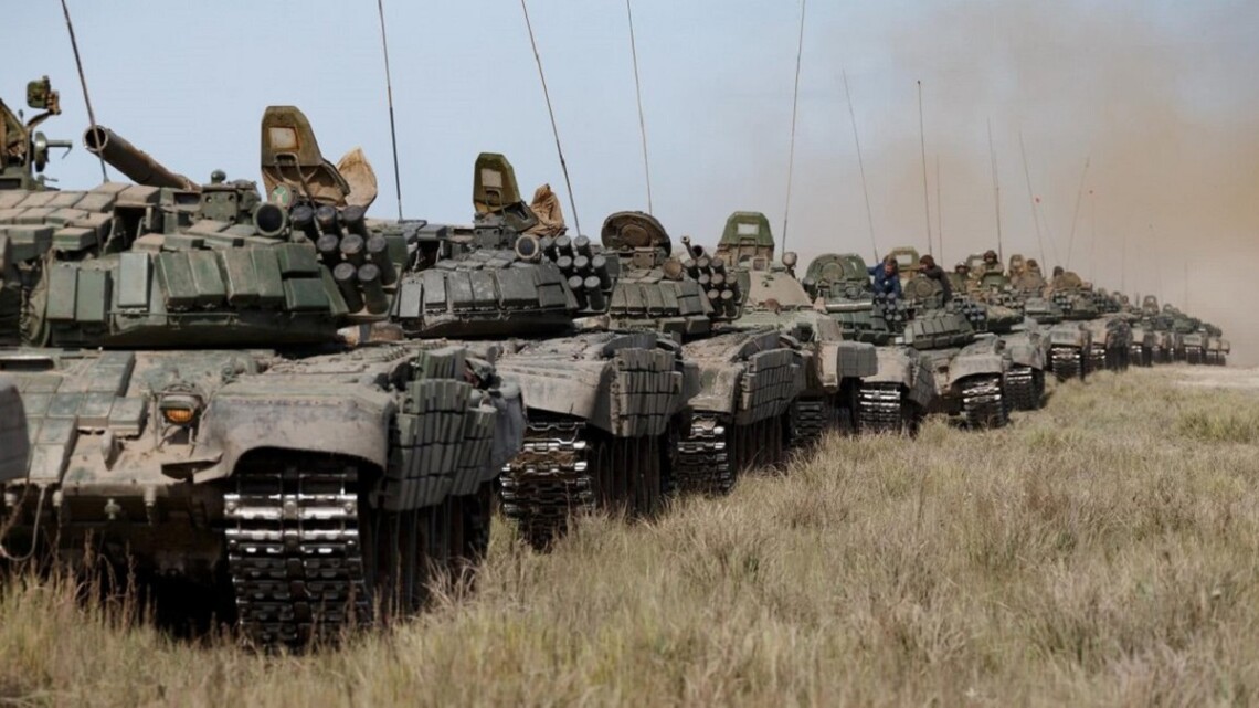 Российские войска продолжают наступление на востоке. На Слобожанском направлении оккупанты пытаются сдерживать наступление ВСУ к северу от Харькова и предотвратить их выход к границе..