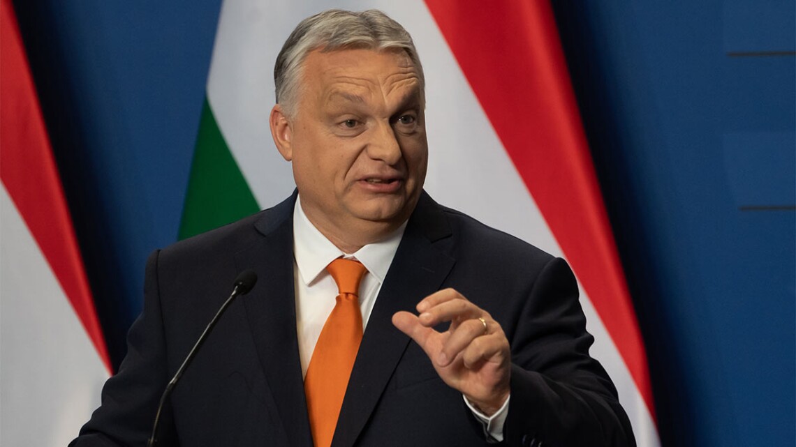 Євросоюз начебто нав'язує Угорщині чужу культуру та ідеологію, але є деякі моменти, на які країна не готова піти.