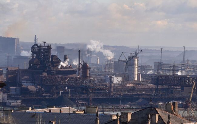 Оккупанты рф и главари «ДНР» планируют снести завод «Азовсталь», который находится в Мариуполе, на его месте хотят сделать парковую зону.