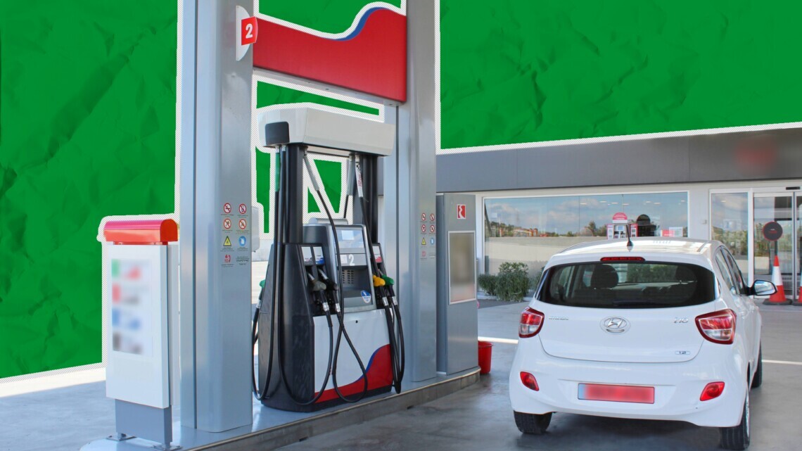 Цены на бензин в Украине. На заправках начались проверки из-за жалоб на дорогое топливо и отказ в расчете картами.