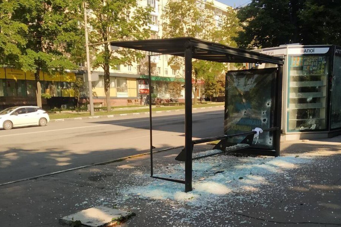 Харків знову потрапив під ворожий обстріл окупантів. Сьогодні вранці армія рф обстріляла Павлове Поле.
