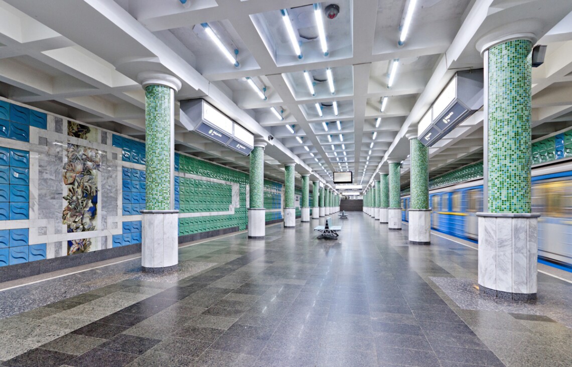 В Харькове с 24 мая снова возобновили работу метрополитена.  Однако три станции на Салтовской линии еще закрыты.
