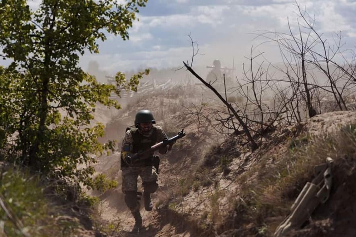 На Донбасі за добу відбито 7 атак окупантів. При цьому на Сєвєродонецькому напрямку за підтримки артилерії війська рф продовжують штурмові дії.