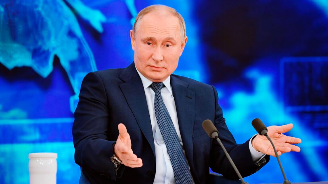 Путин считает, что роль современной россии – возвращать и укреплять суверенитет и территории, как когда-то делал Петр Первый.