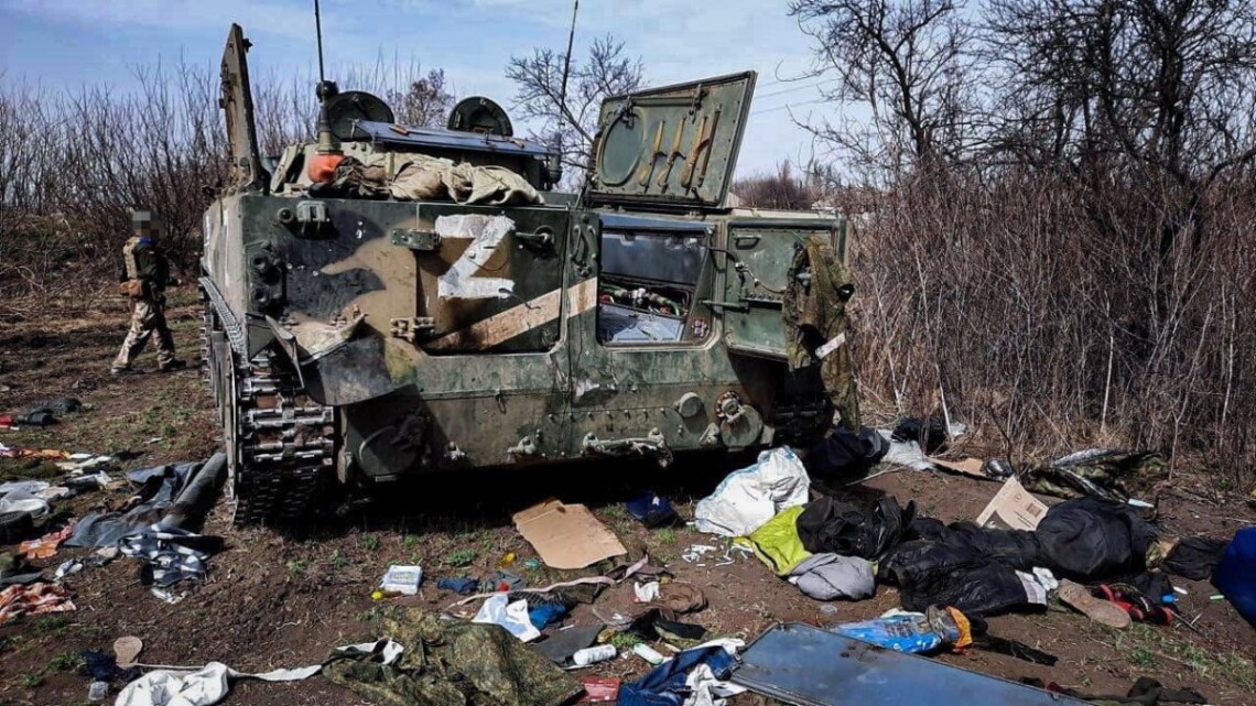 Украинские военнослужащие продолжают сопротивляться российским оккупационным войскам в Донецкой области, ликвидируя личный состав.