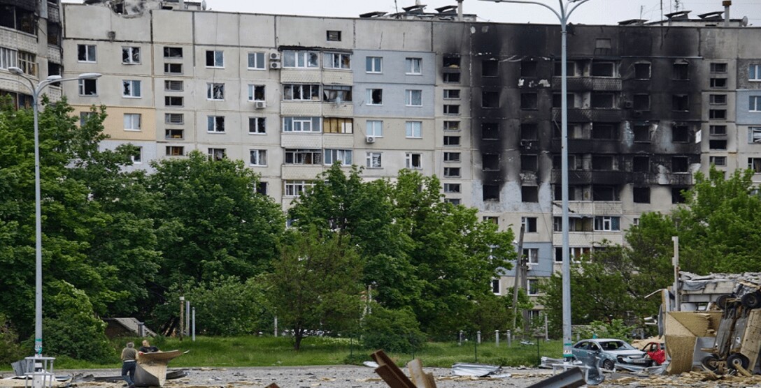 Під обстріл потрапив житловий район Харкова - Павлове Поле, є руйнування та постраждалі від російських снарядів