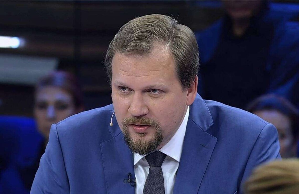 Бывшему украинскому телеведущему Юрию Коту сообщили о подозрении в государственной измене.
