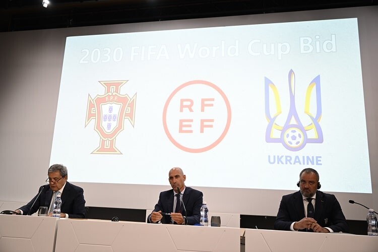 Україна, Іспанія та Португалія подають спільну заявку на проведення Чемпіонату світу з футболу у 2030 році.