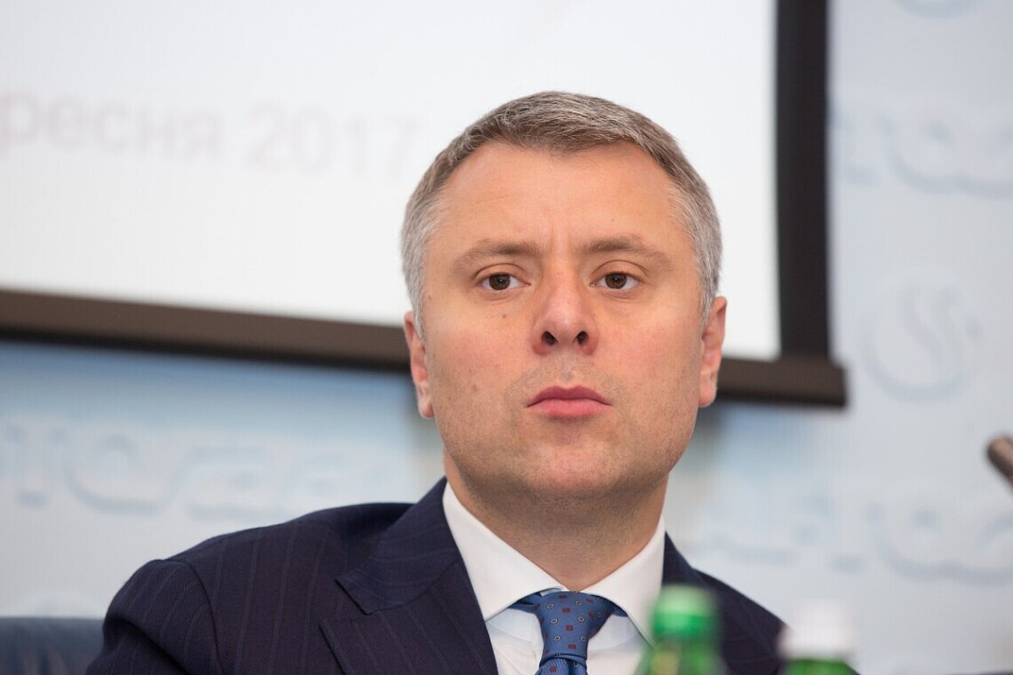 Газпром винен Нафтогазу близько 200 млн доларів за транзит, сума постійно зростає. Крім того, можливе зупинення росією транзиту газу через Україну також може розглядатися в арбітражному суді.