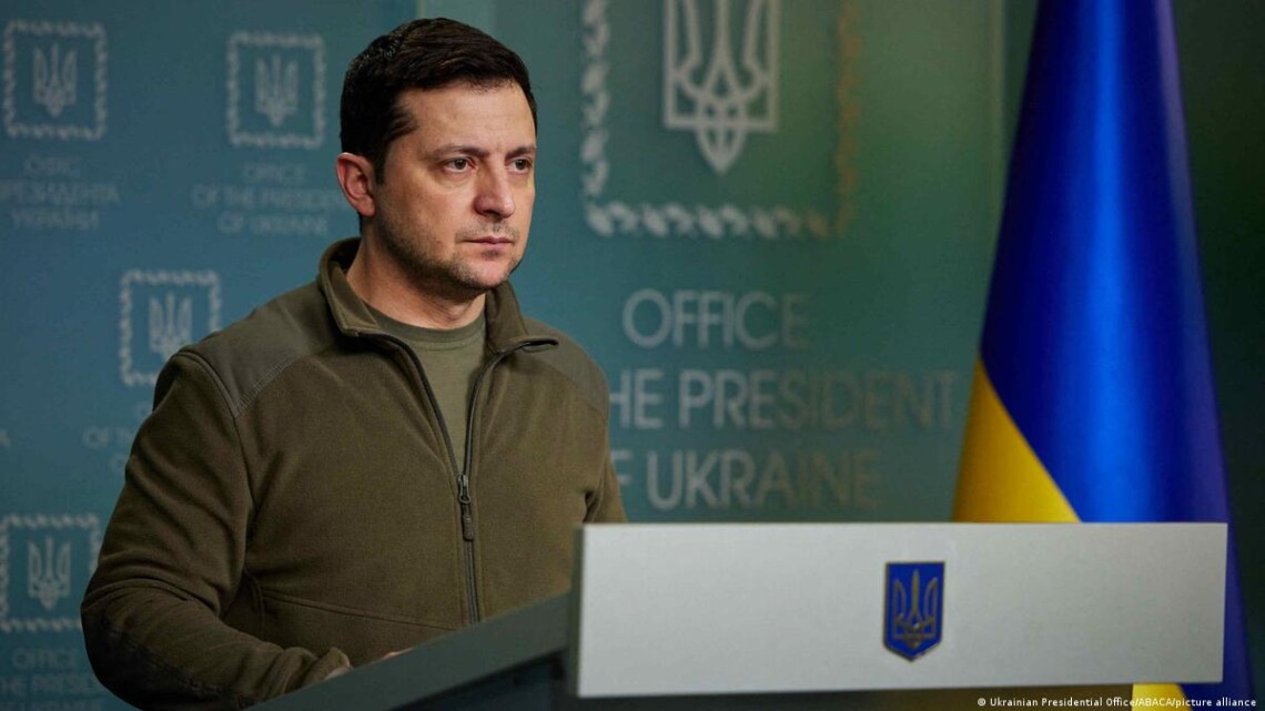 Глава держави Володимир Зеленський запевнив, що не сумнівається в тому, що ракета, котра впала в Польщі 15 листопада, не є українською.