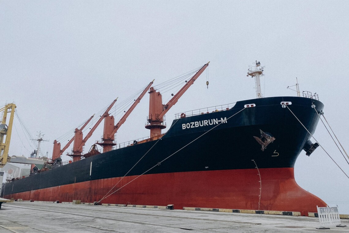 З одеського порту сьогодні вирушив балкер BOZBURUN-M із 40 тисячами тонн пшениці для Ефіопії.