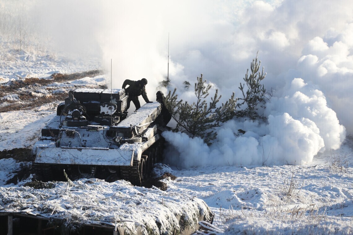 Війська рф продовжують вести наступ на одному напрямку в Донецькій області. ЗСУ вдалося атакувати позиції трьох ворожих ЗРК.