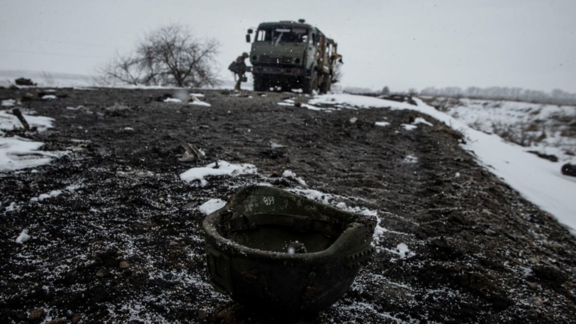 Украинские бойцы за минувшие сутки, 16 декабря, ликвидировали еще 420 оккупантов. Всего потери армии рф с начала полномасштабного вторжения достигли 97 690 военных.