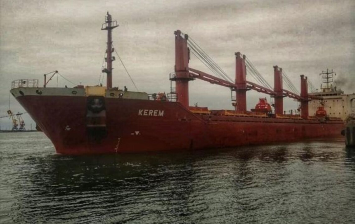 За двое суток из украинских портов вышли еще четыре судна из 145 тысяч тонн пшеницы для стран Азии.