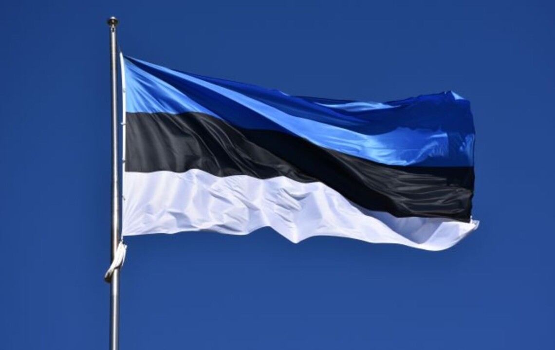 Правительство Эстонии одобрило новый пакет военной помощи для украинской армии. В частности, передадут беспилотники и зимнее обмундирование.