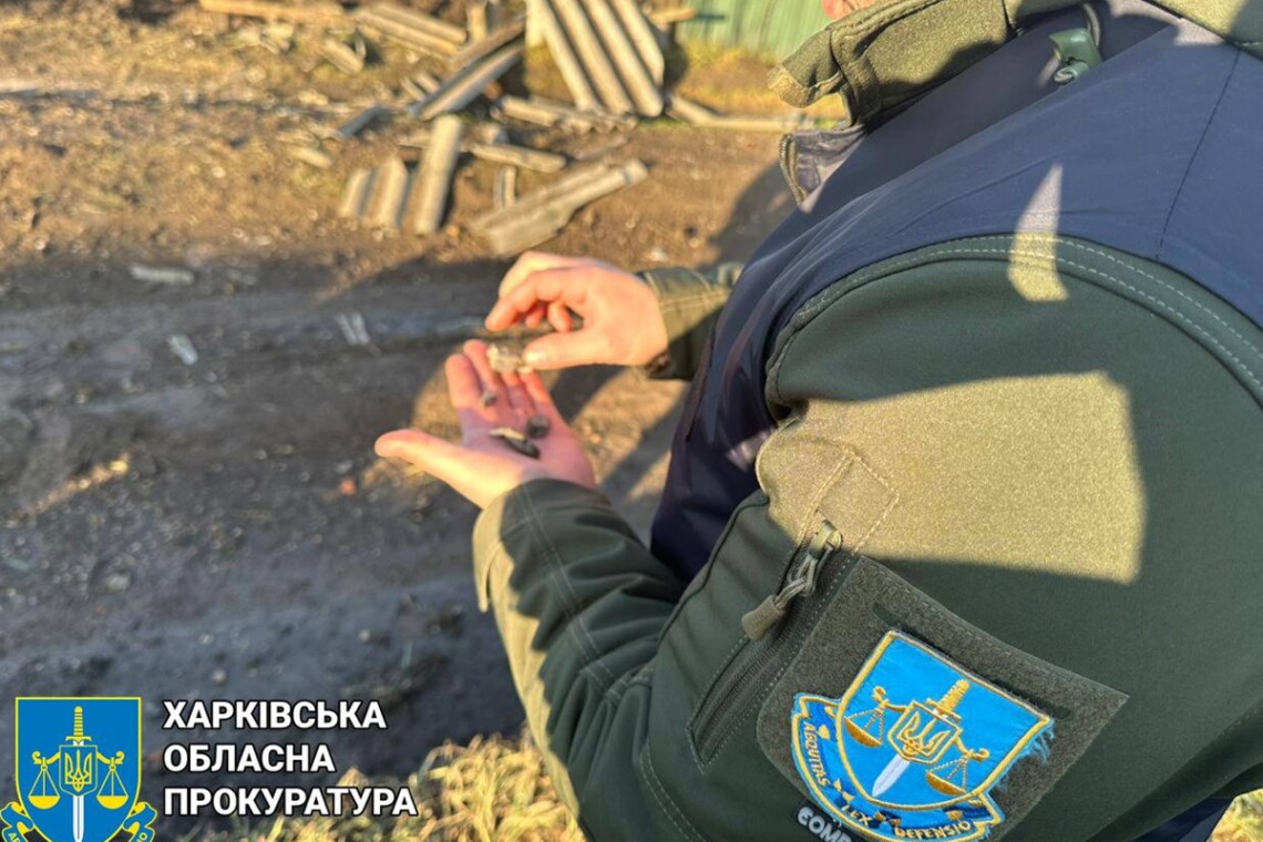 Російські окупанти завдали удару по селу в Харківській області. Є двоє загиблих, ще двоє поранено.