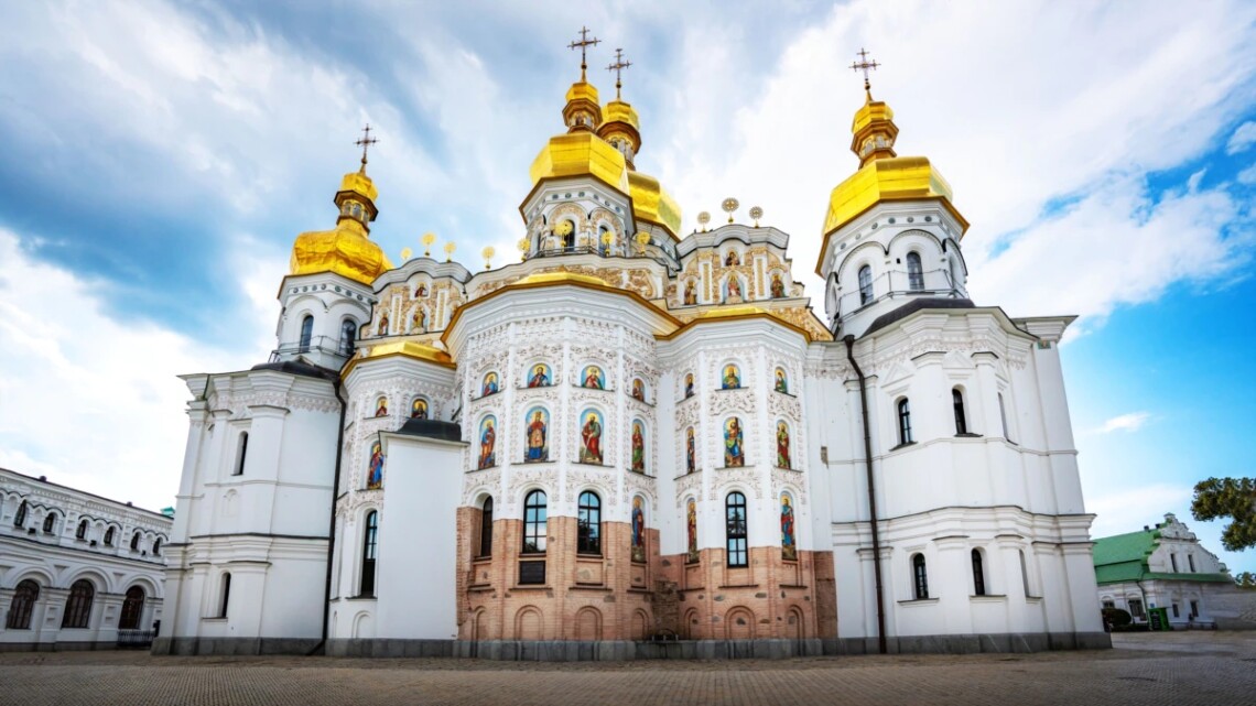 ПЦУ заключила разовый договор с заповедником Киево-Печерская лавра для проведения рождественской службы в Успенском соборе.