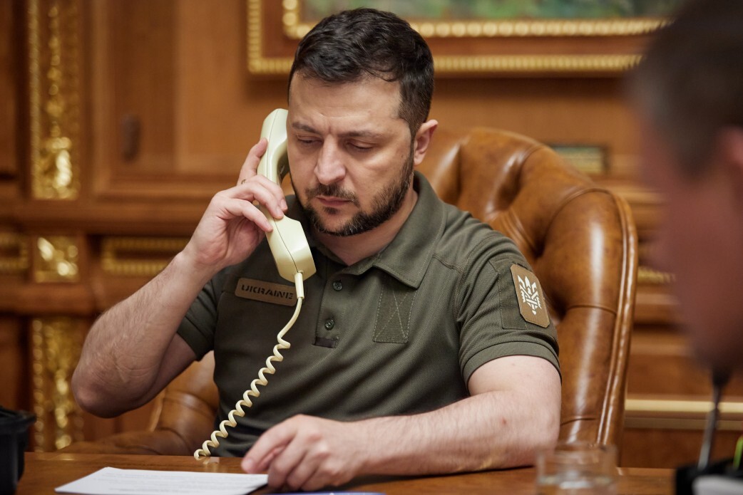 Президент України Володимир Зеленський у понеділок, 9 січня, провів телефонні переговори зі своєю словенською колегою Наталкою Пірц Мусар.