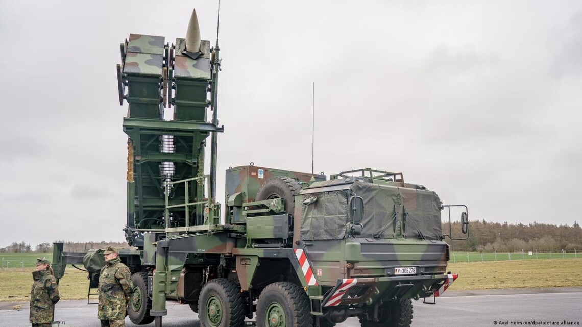 На фоне полномасштабной войны против рф, Нидерланды передадут Украине зенитно-ракетные комплексы Patriot.