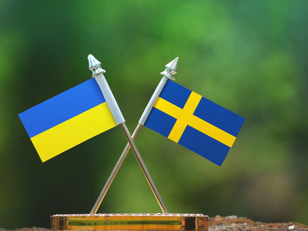 Швеція відправить Україні військову допомогу на 419 млн доларів – БМП, самохідні артилерійські установки Archer та протитанкову зброю NLAW.