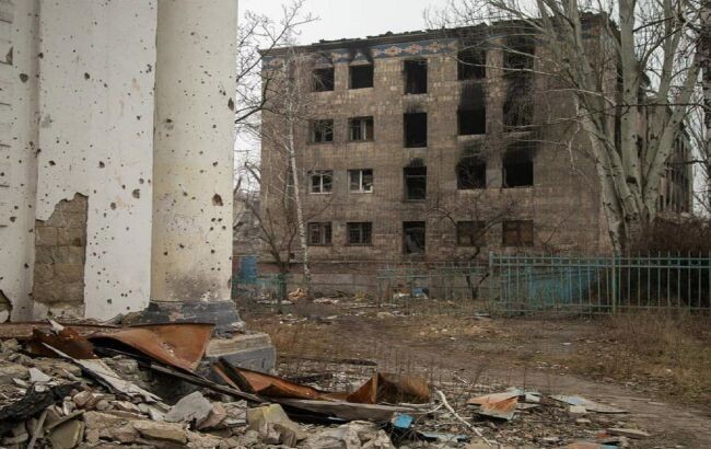 Во время штурма Попасной на Луганщшине российские оккупанты полностью уничтожили город. Местные коллаборанты решили, что восстанавливать его не будут.